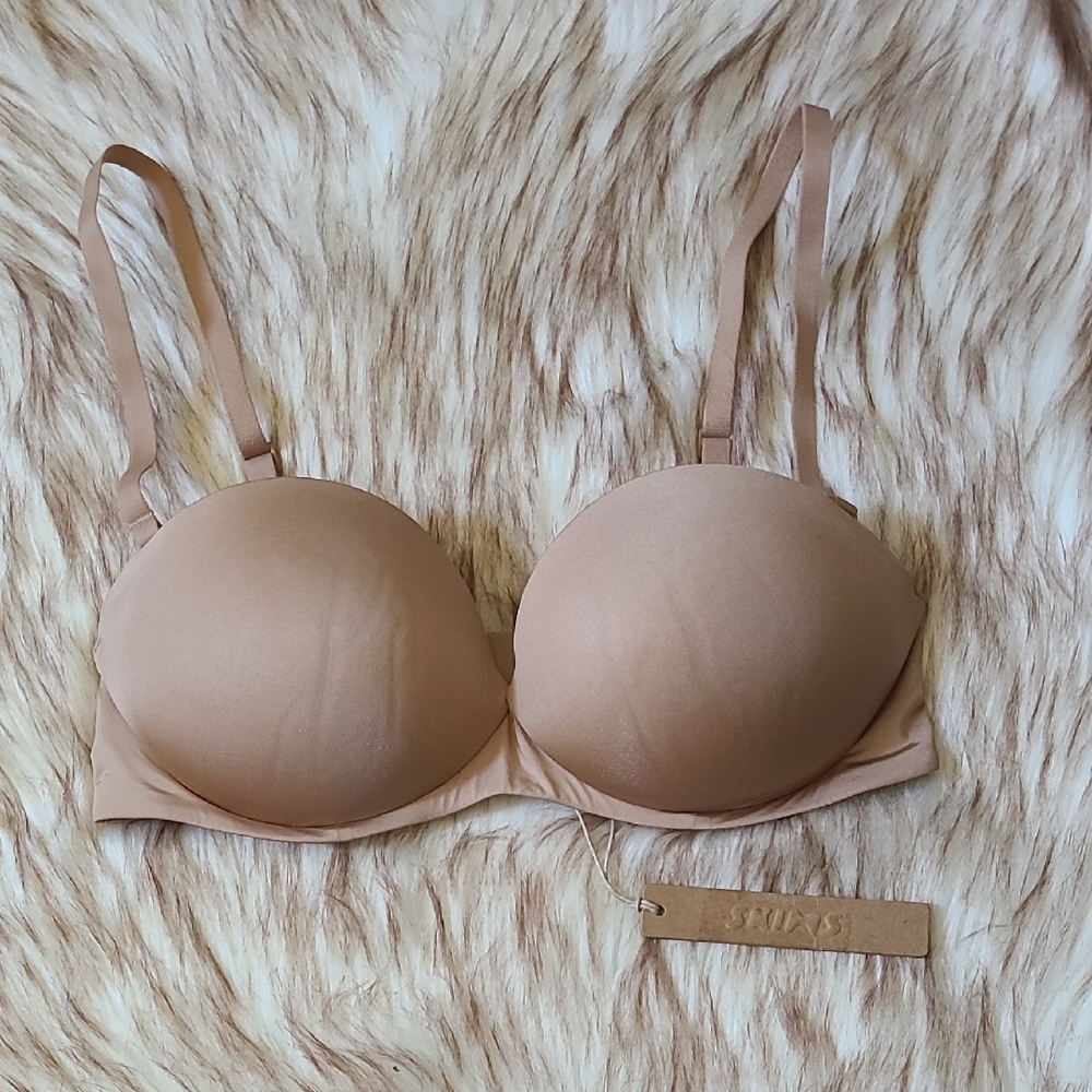 NWT SKIMS Ultimate Push Up Strapless Bra Size 32C Clay